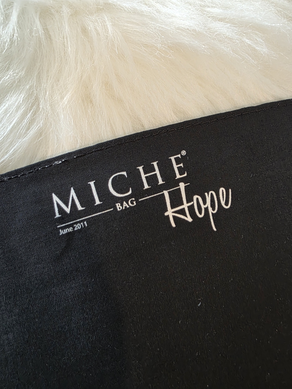 MICHE Hope Shell - Picture 6 of 8